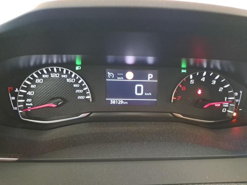 PEUGEOT 2008 BLUEHDI 130 EAT8 ALLURE S/S AUT. CROSSOVER
