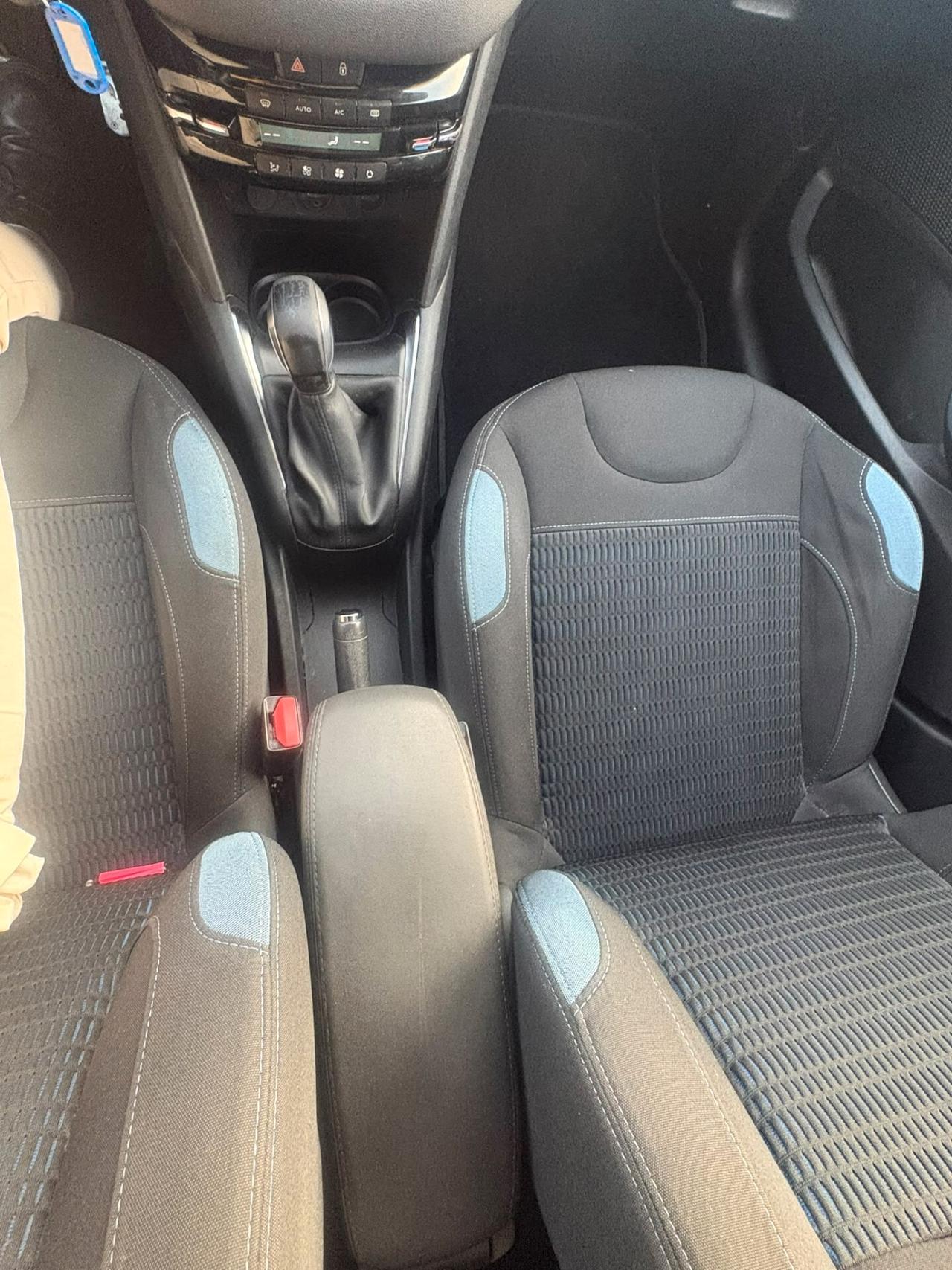 Peugeot 208 1.6 e-HDi 92 CV Stop&Start 5 porte Allure