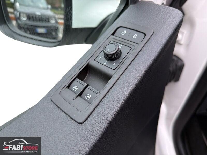 Volkswagen Caravelle 2.0 TDI 150 Cv Comfortline PL 8 Posti 4 MOTION