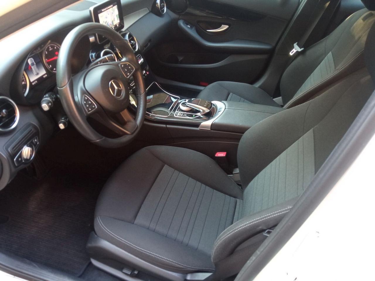 Mercedes-benz C 200d S.W.Business *39.000 KM*