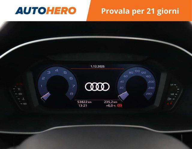 AUDI Q3 35 TFSI Business Advanced