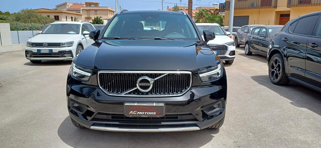 Volvo XC40 D3 Geartronic Momentum Pro