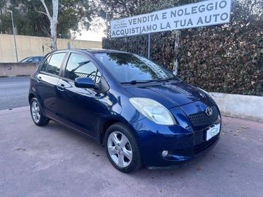 TOYOTA Yaris 1.3 5 porte Sol