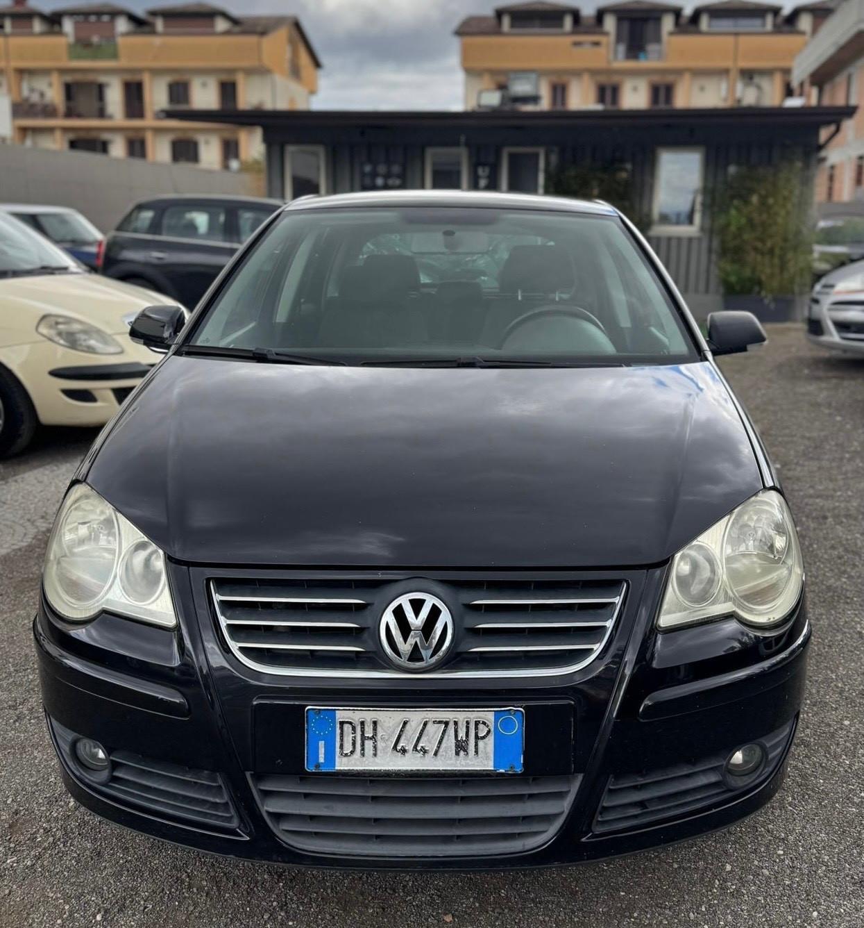 Volkswagen Polo 1.4/80CV TDI 5p. Sportline