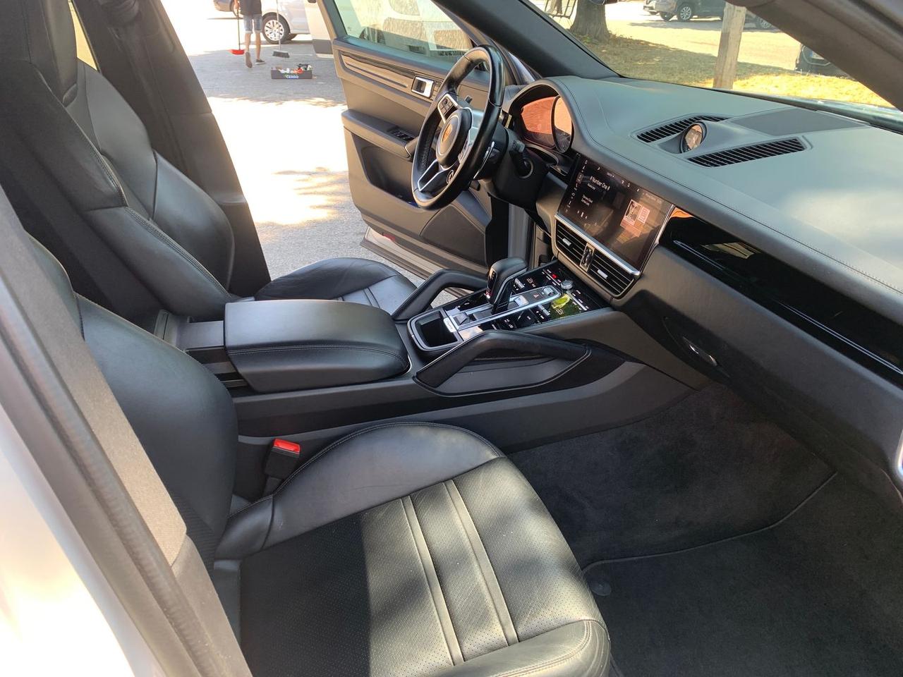 Porsche Cayenne 3.0 E-Hybrid #6321