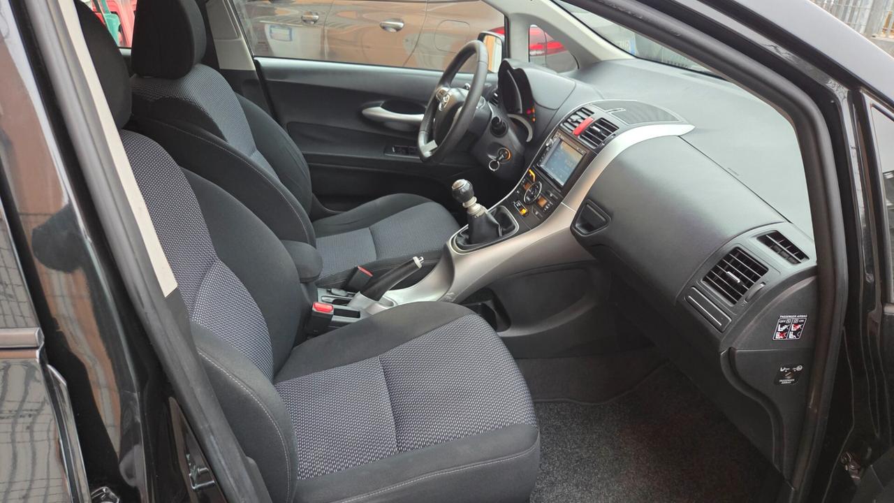 Toyota Auris 1.3 5 porte Active
