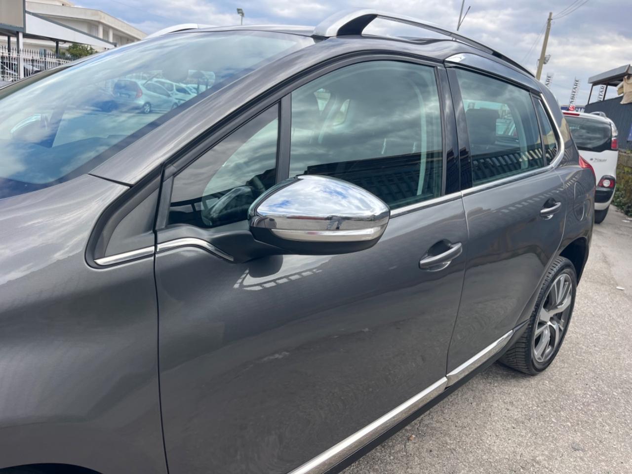 Peugeot 2008 1.6 e-HDi 92 CV Stop&Start Urban Cross