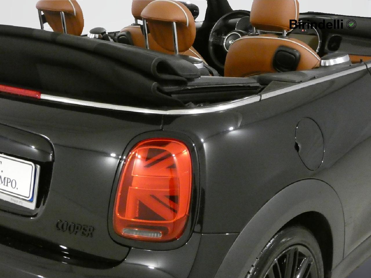 MINI Mini Cabrio (F57) - Mini 1.5 Cooper Yours Cabrio