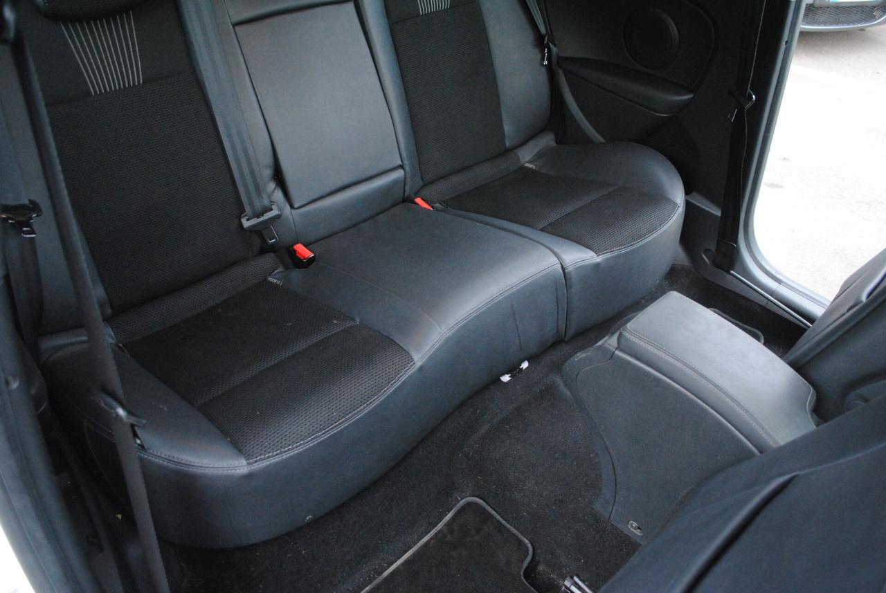 RENAULT MEGANE COUPE' 1.5 dCI 110 CV OK NEOPATENTATI