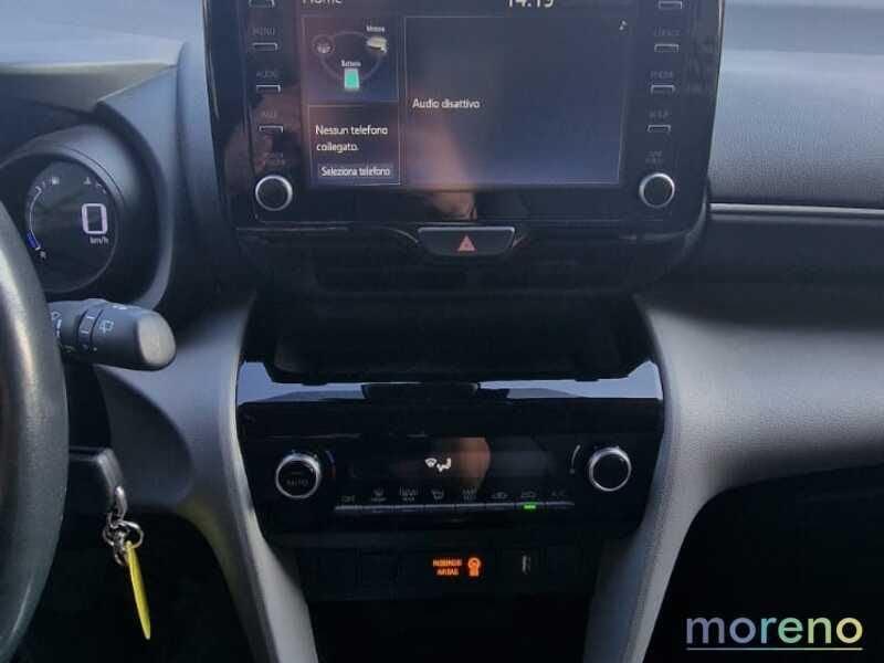 Toyota Yaris Cross 1.5h Active fwd 116cv e-cvt