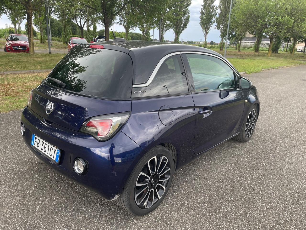 Opel Adam Rocks 1.2 70 CV Air