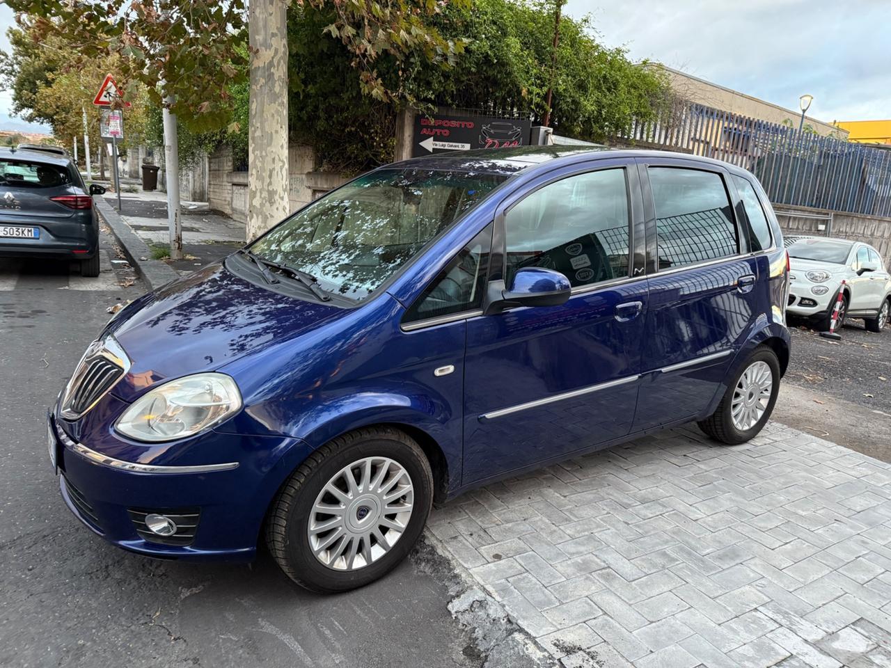 Lancia MUSA 1.6 Multijet Poltrona Frau