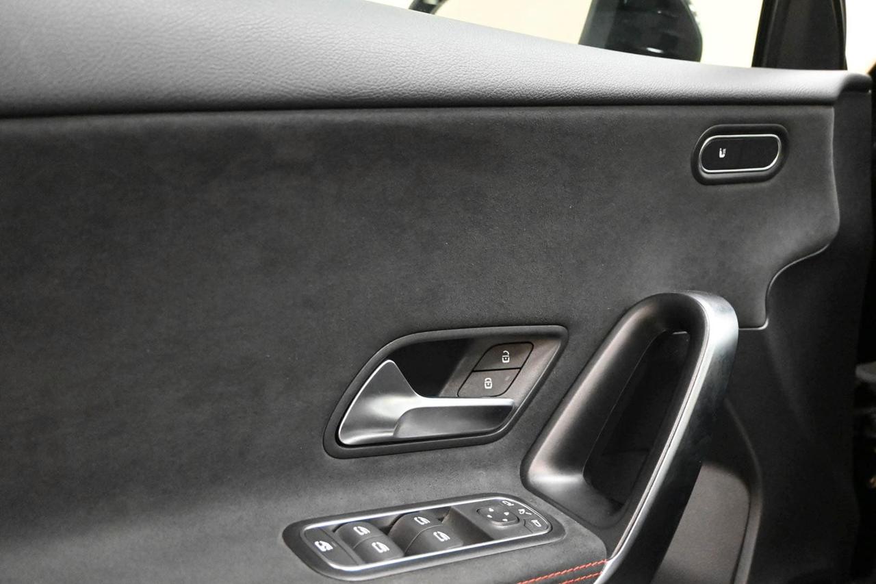 MERCEDES Classe A (W177) A 200 d Automatic ...