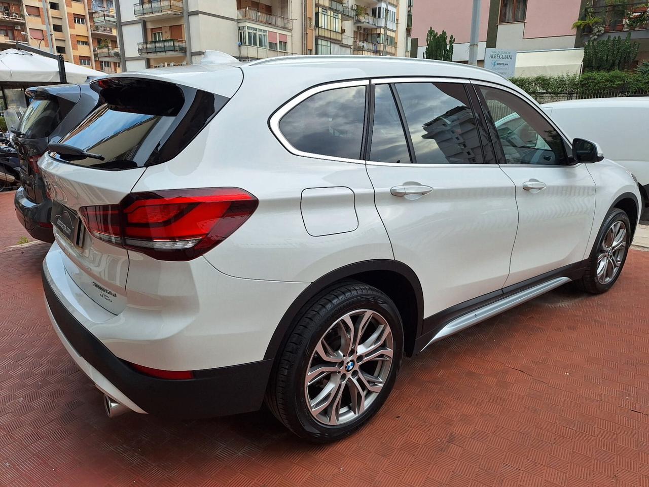 Bmw X1 sDrive18d xLine