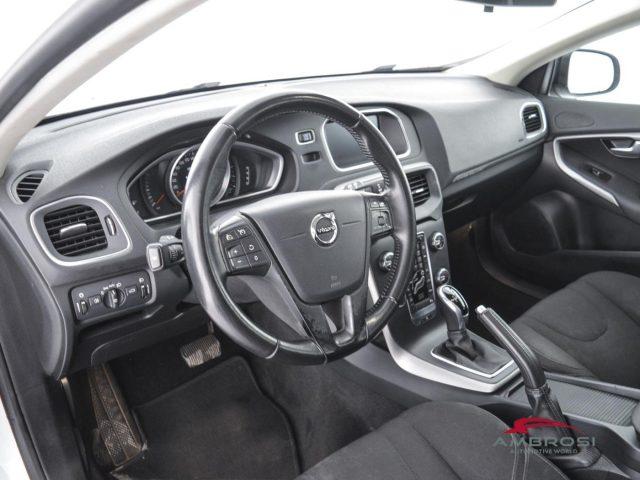 VOLVO V40 Cross Country D2 Geartronic Business - PER OPERATORI DEL SETTORE