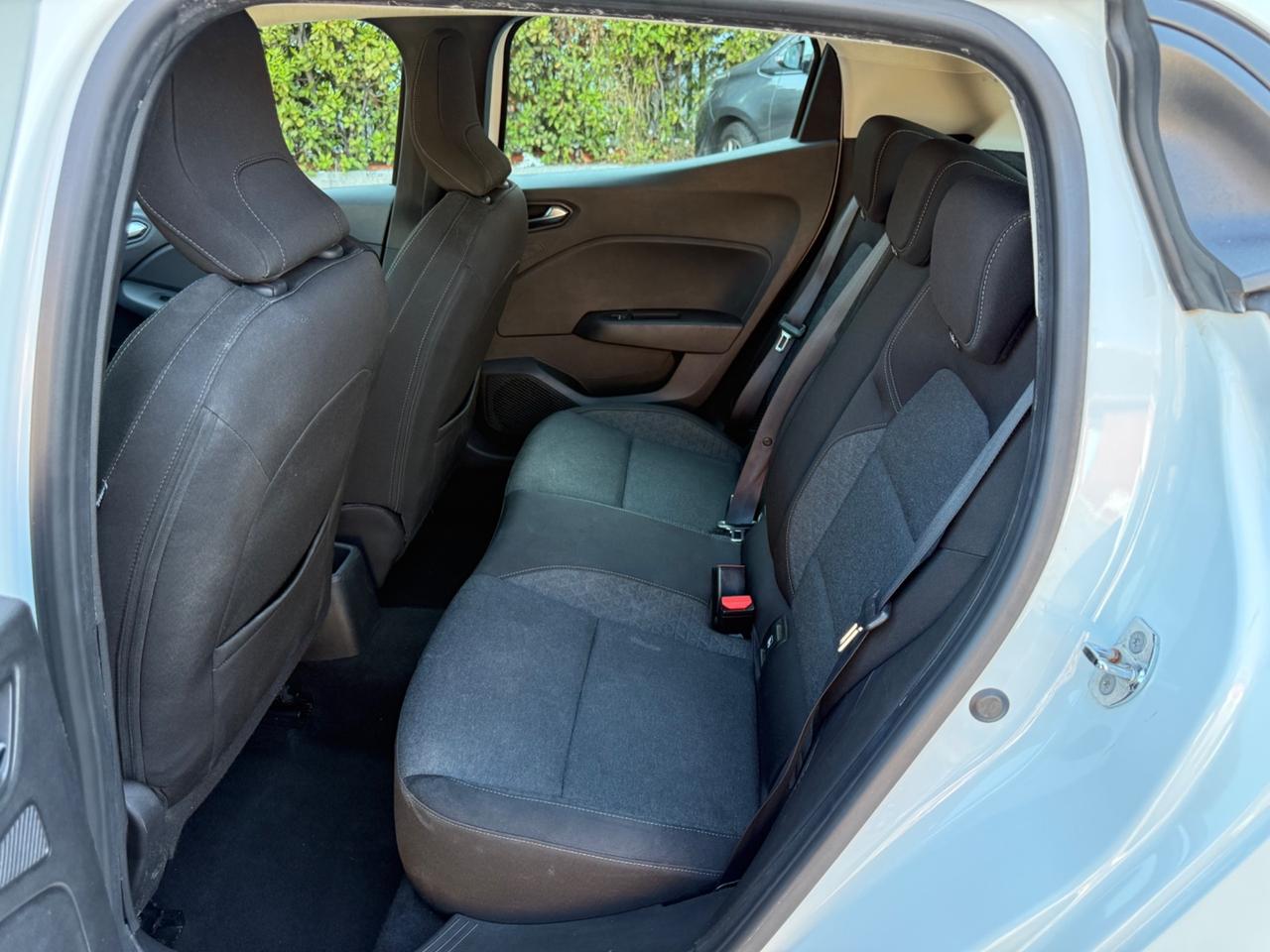 Renault Clio Full Hybrid E-Tech 140 CV 5 porte Business