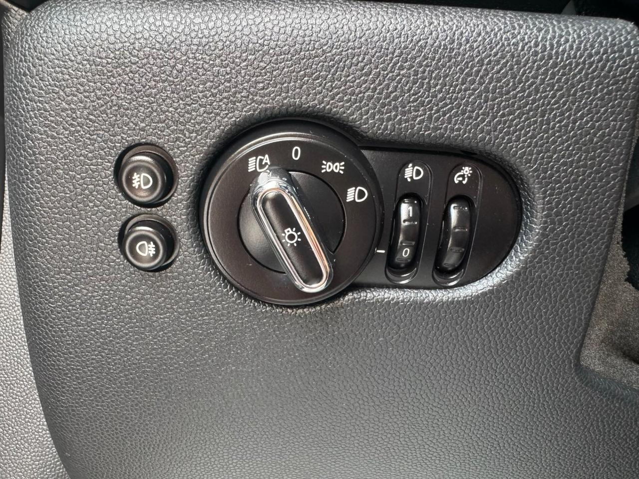 Mini CooperD 1.5 Business TURBO NUOVO-TETTO GAR24M