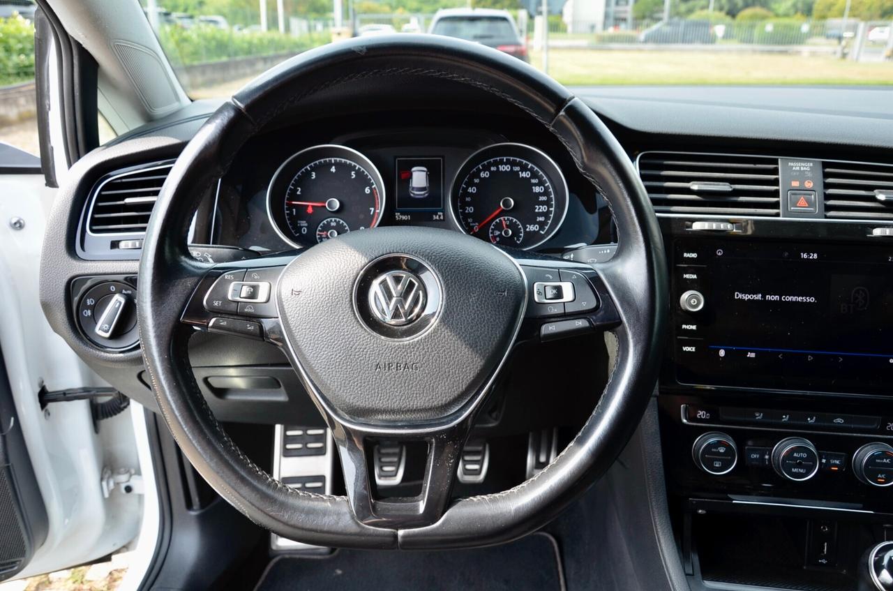 VOLKSWAGEN GOLF 5p 1.0 TSI TRENDLINE 85cv, OK NEOPATENTATI, EURO 6B, NAVI, RETROCAMERA, APPLE ANDROID, PERMUTE