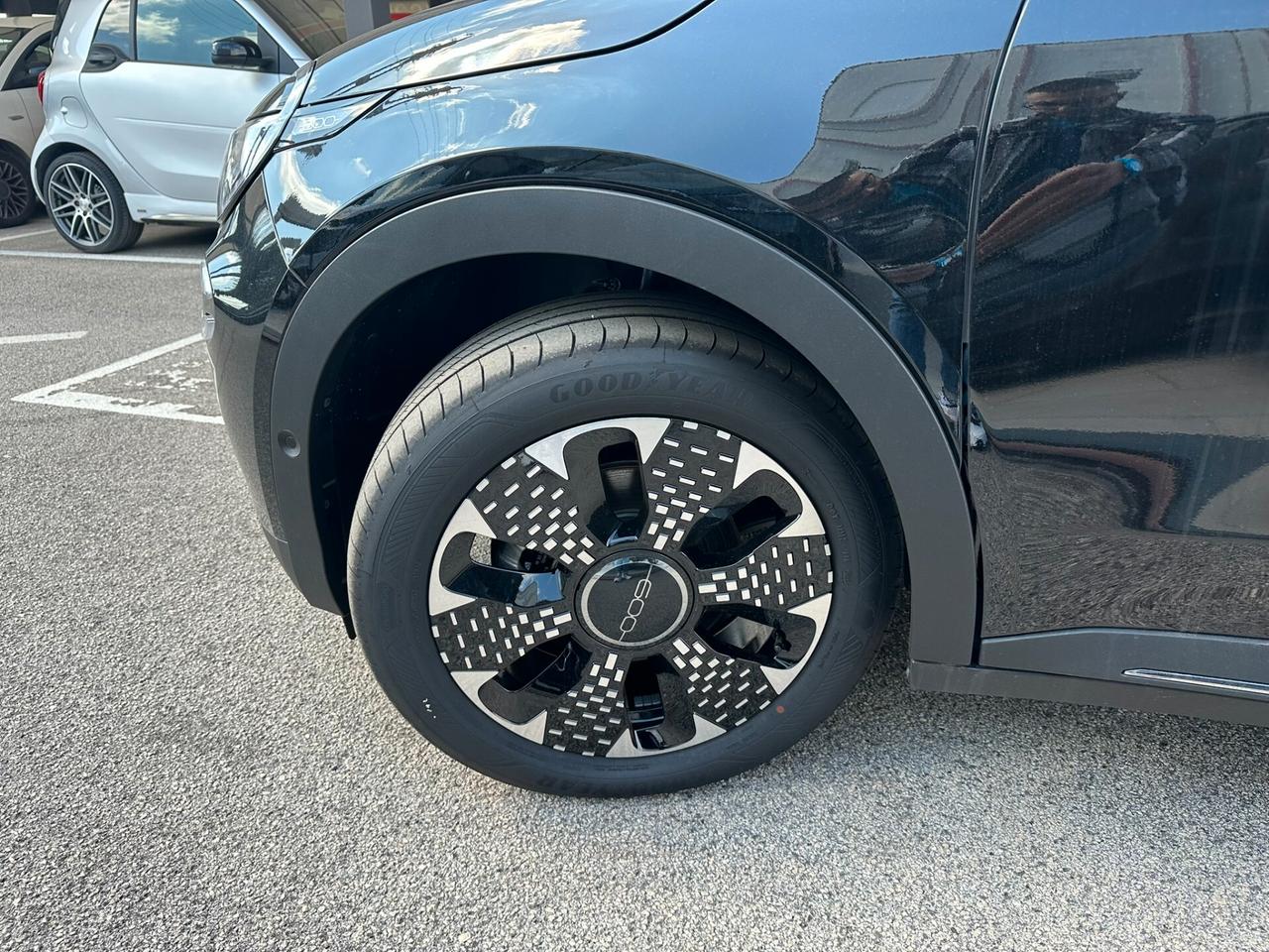 Fiat 600 Hybrid 110 CV DCT MHEV La Prima