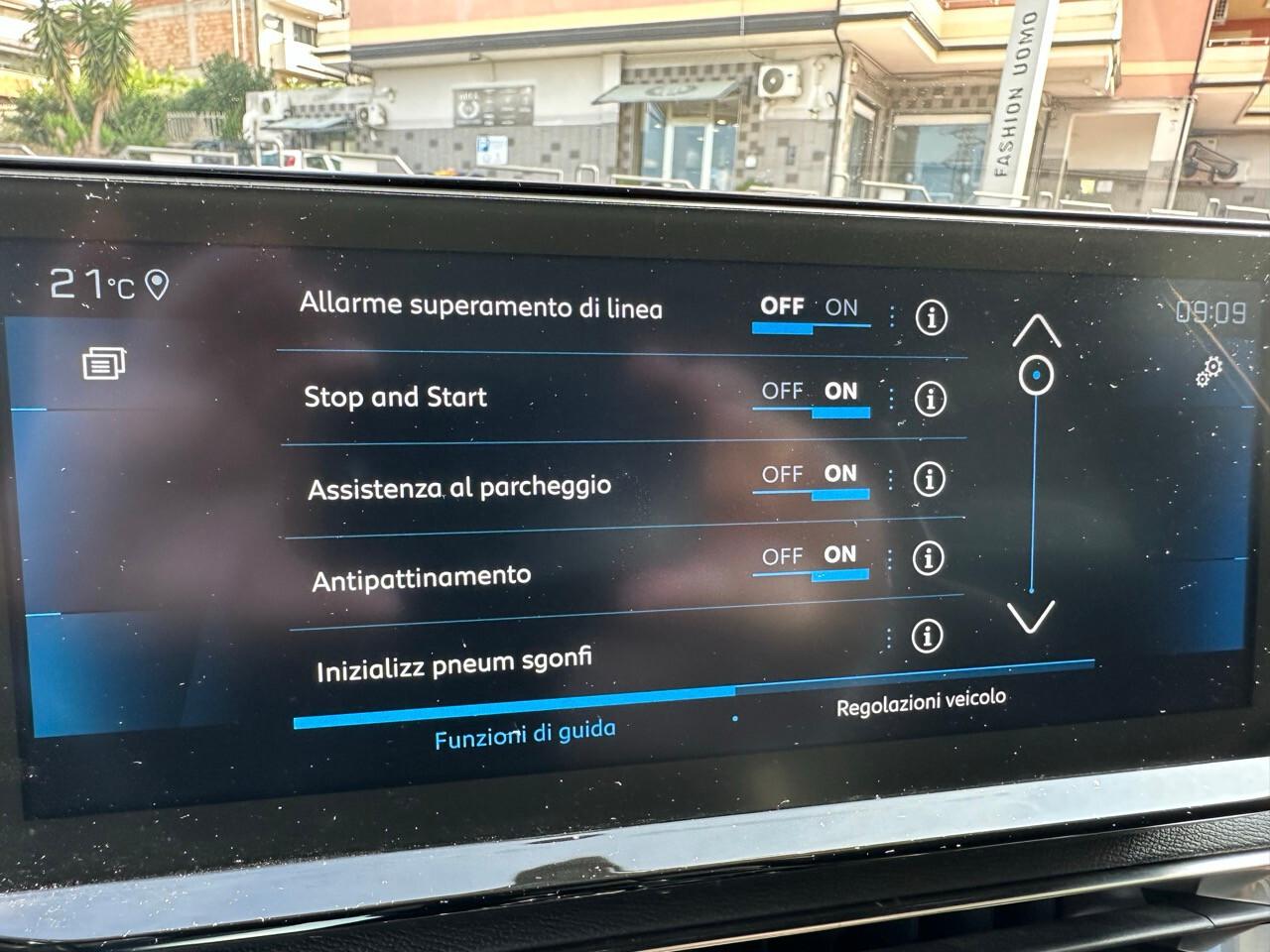 Peugeot 3008 BlueHDi 130 S&S EAT8