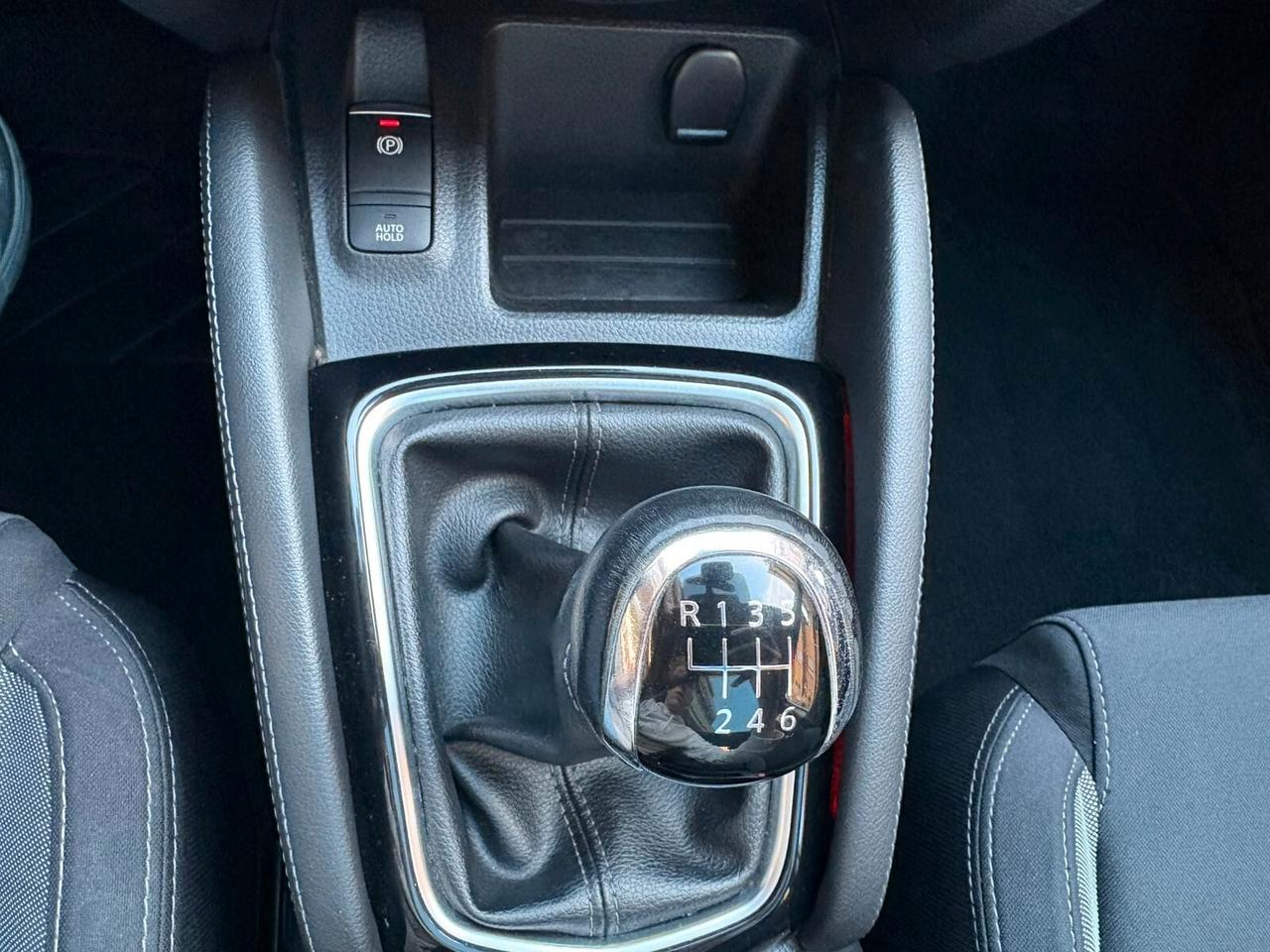 Nissan Qashqai 1.5 dCi N-Connecta + TETTO