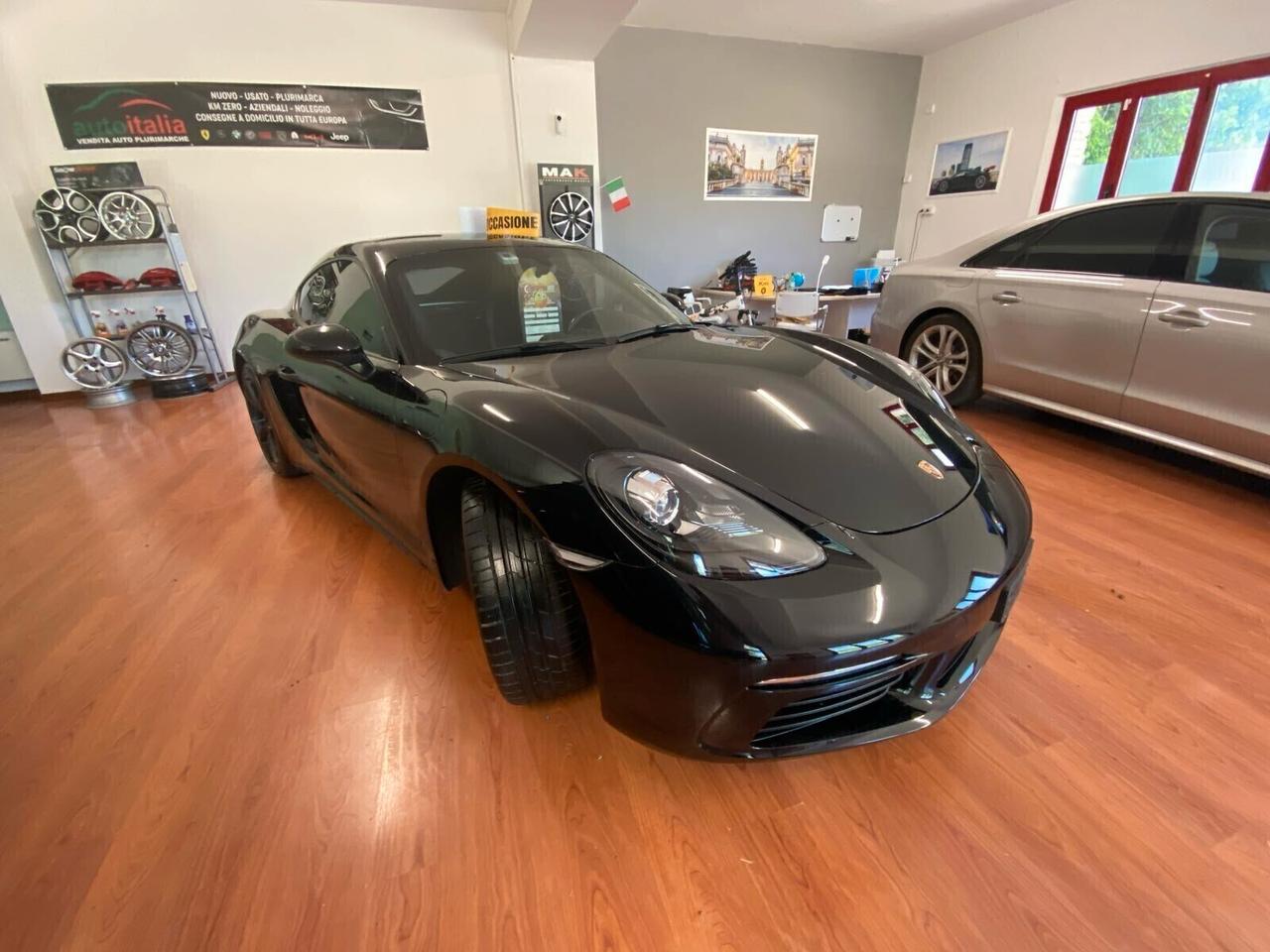 Porsche 718 Spyder 718 Cayman 2.0 T