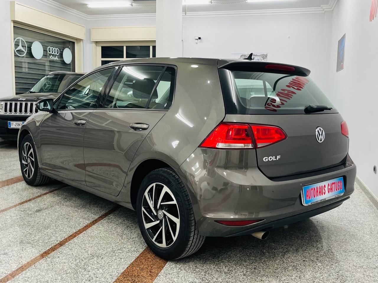 Volkswagen Golf 7 1.6 TDI 110 CV anno 2017 italiana