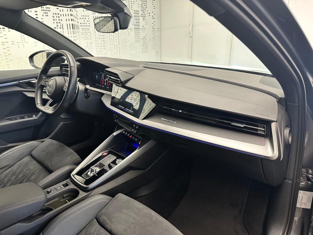 Audi RS3 Sportback 2.5 tfsi quattro s-tronic