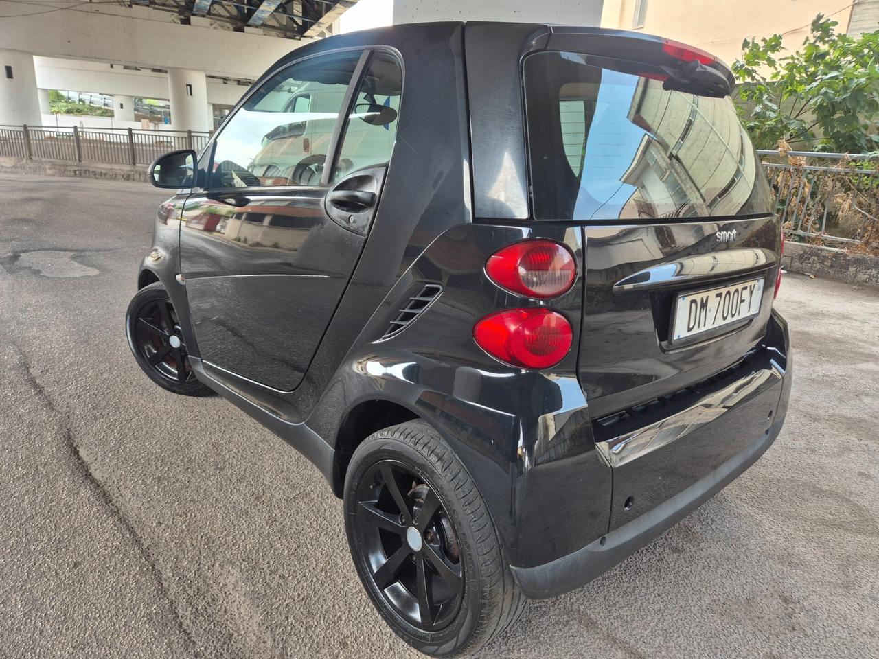 Smart ForTwo 1000 BENZINA SUPER ACCESSORIATA DEL 2009
