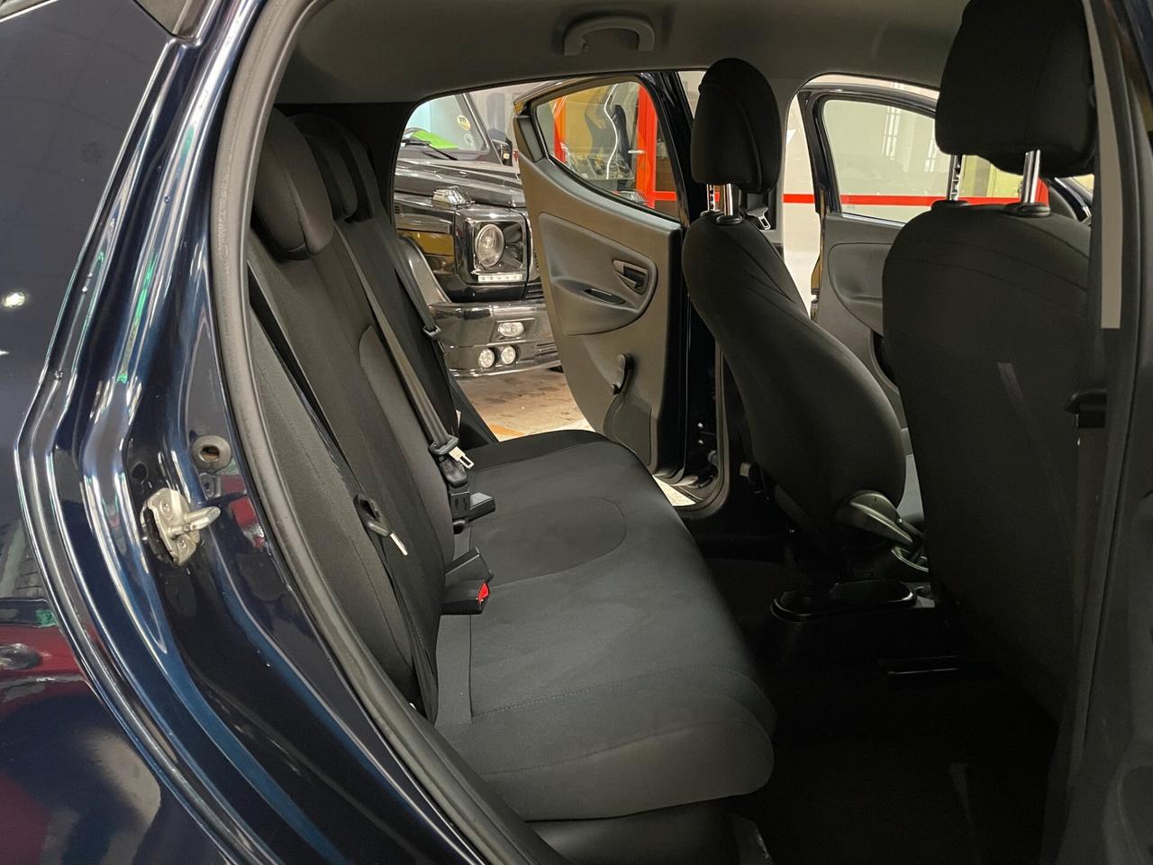 Lancia Ypsilon 1.2 69 CV 5 porte S&S Gold 40.000KM!!!