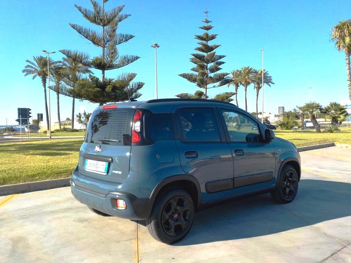 Fiat Panda 1.0 FireFly S&S Hybrid City Cross