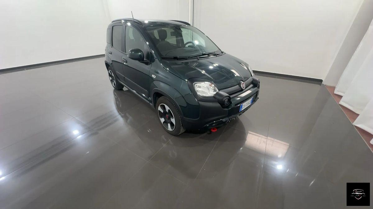 FIAT - Panda - 1.0 FireFly S&S Hybrid City Cross