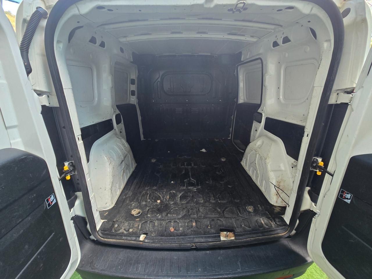 Opel Combo 1.3 CDTI 90CV -2012