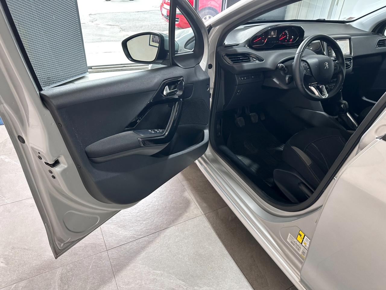 Peugeot 208 1.4 HDi 75cv 5 porte - UNICO PROP - PERFETTA