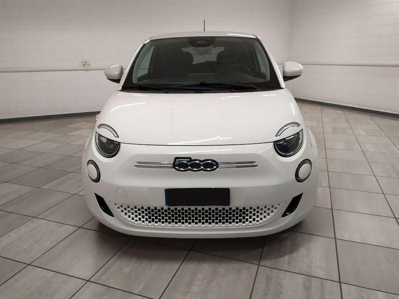 FIAT 500 42 kWh La Prima