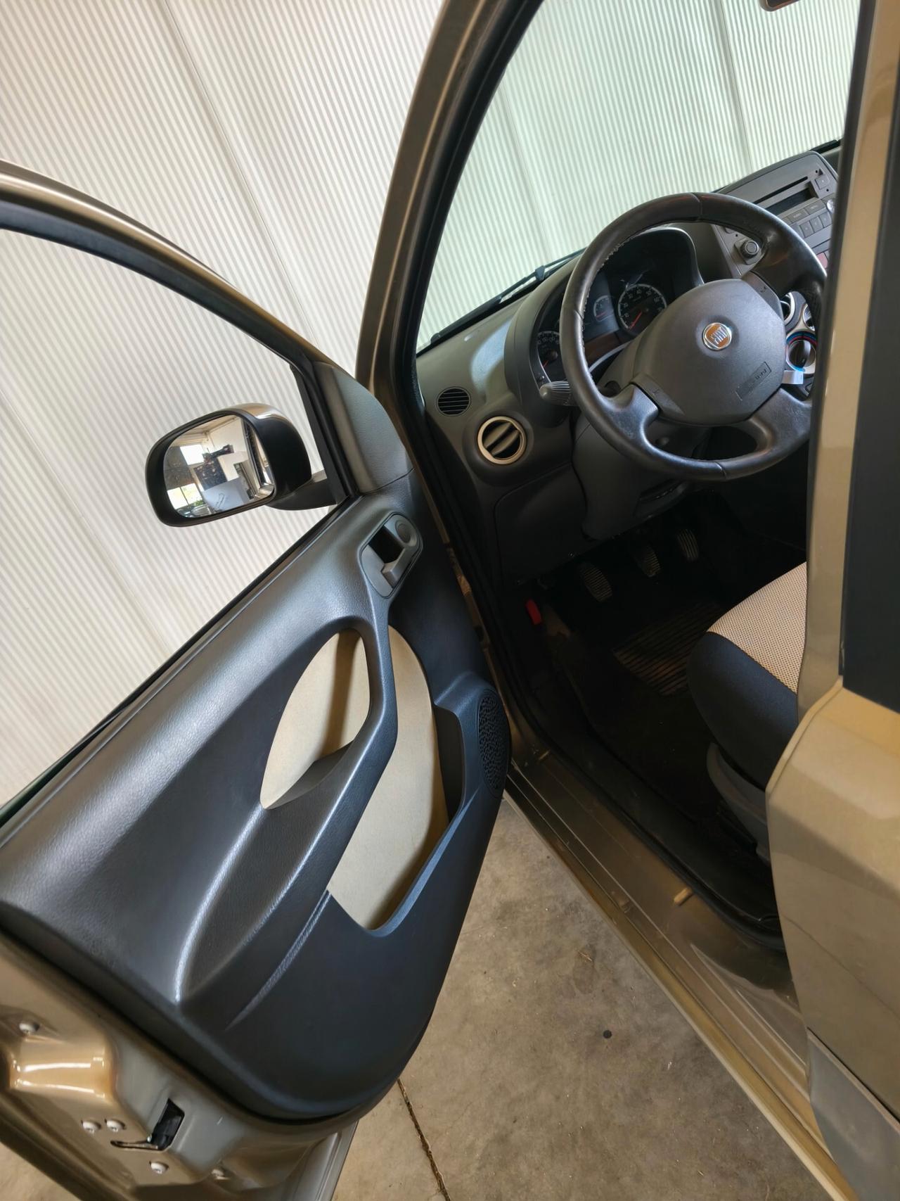 Fiat Panda 1.3 MJT 16V 4x4 Cross