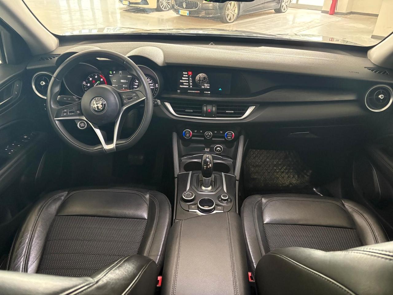 Alfa Romeo Stelvio 2.2 Turbodiesel 210 CV AT8 Q4 Super