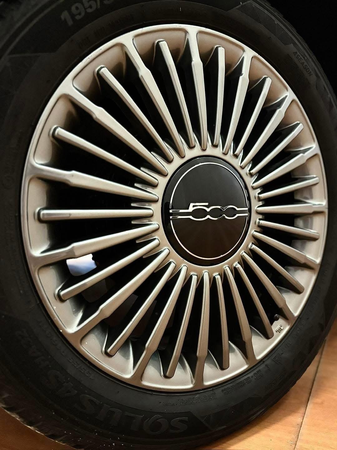 Fiat 500 500e Berlina 42 kWh Icon