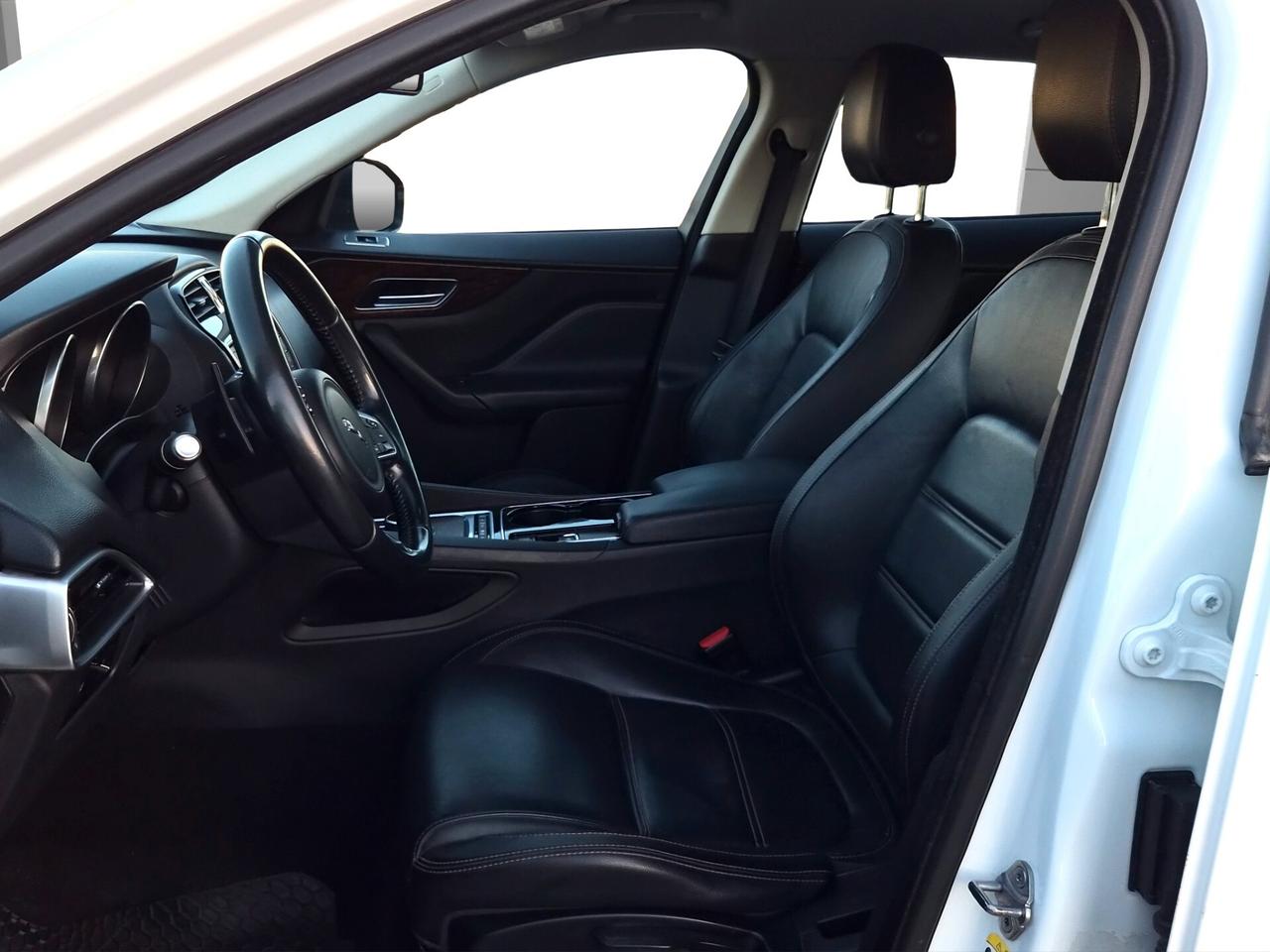 Jaguar F-Pace 2.0 D 180 CV AWD aut. Prestige