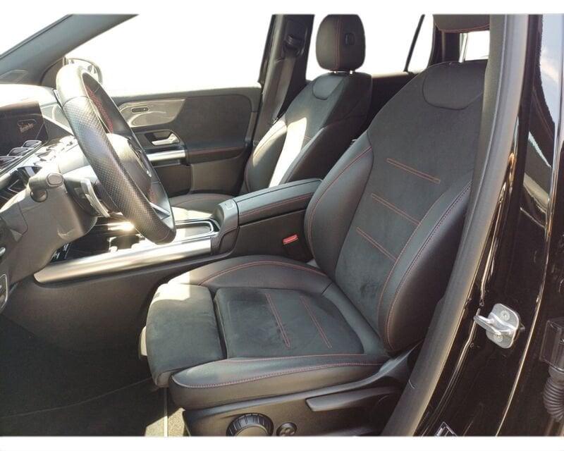 Mercedes-Benz GLA GLA 180 d AMG Line Advanced Plus NIGHT-PACK