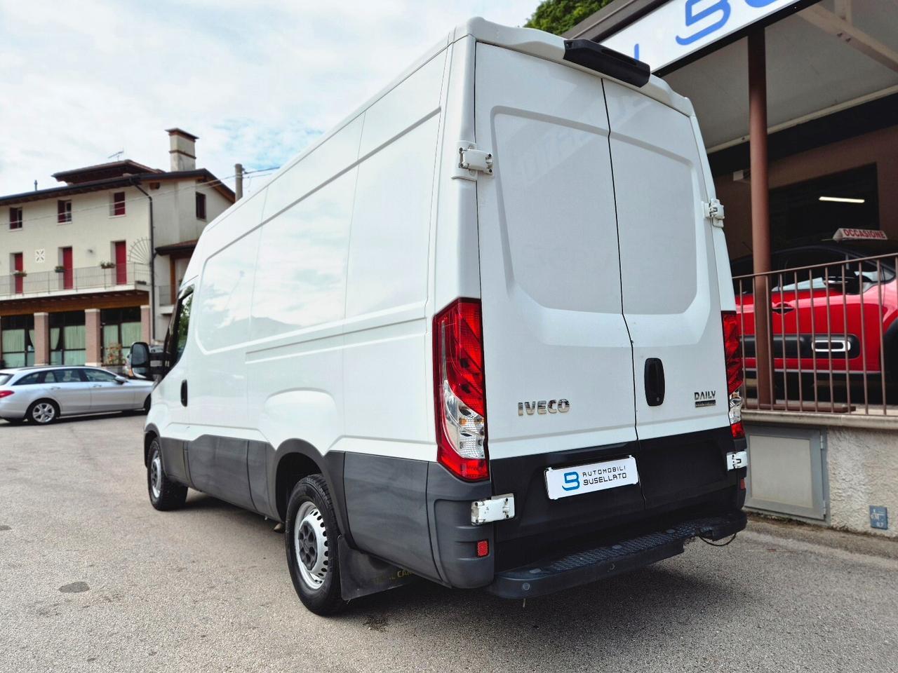 Iveco Daily 35S14 2.3 HPT Automatico Furgone