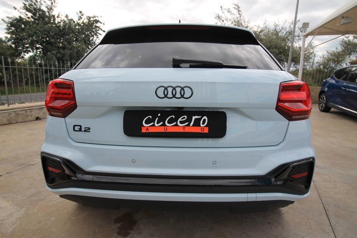 Audi Q2 35 TFSI 150CV Identity Black 11.2025