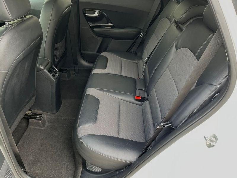 Kia Niro Niro 1.6 gdi hev Style dct