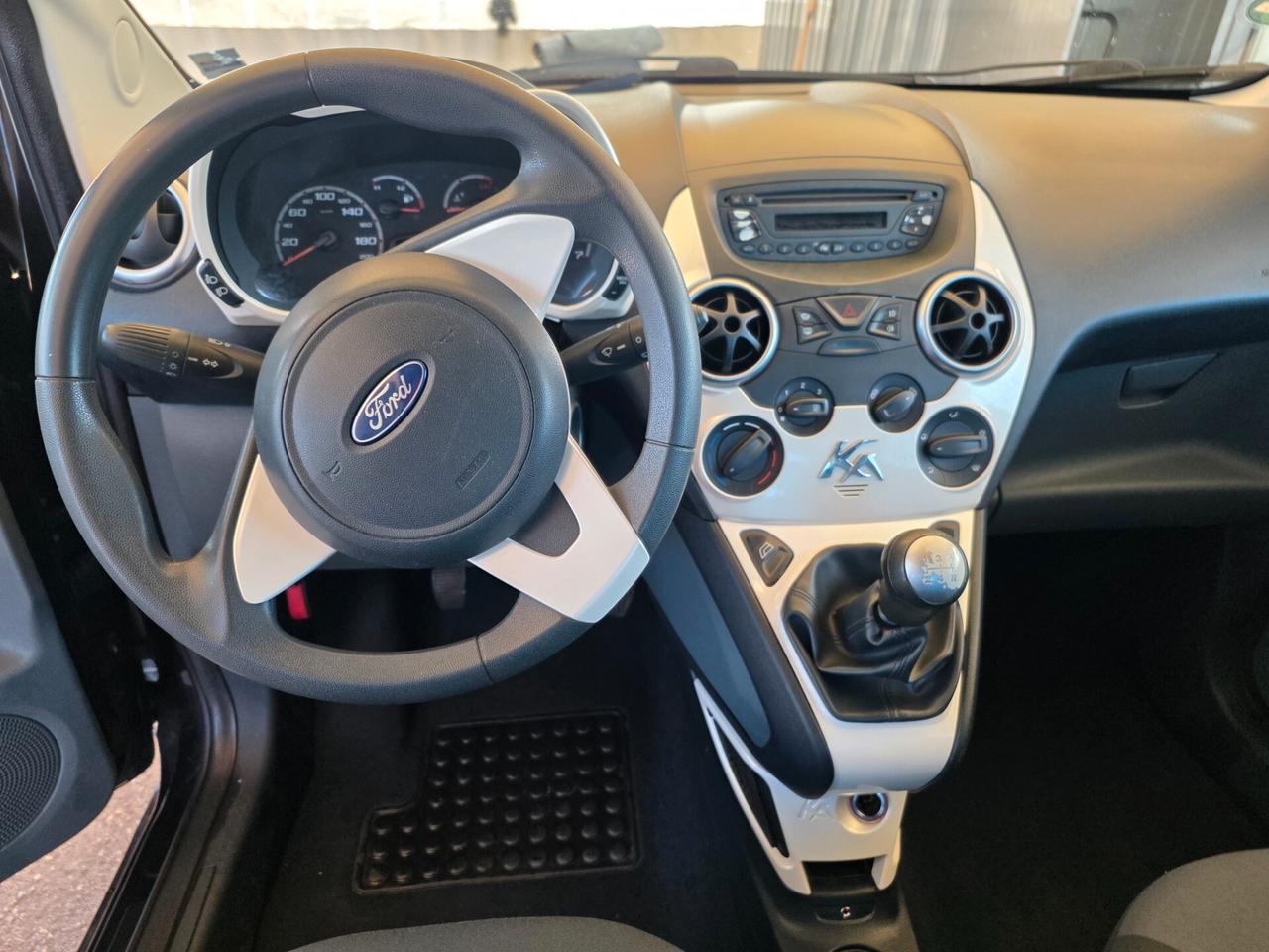Ford Ka 1.2 8V 69CV Titanium