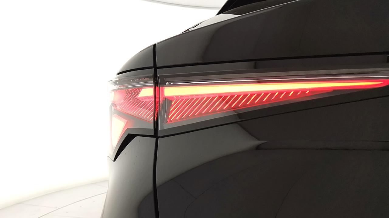 RENAULT RAFALE esprit Alpine E-Tech full hybrid 200