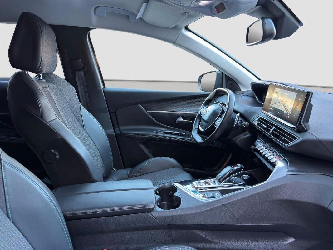 Peugeot 3008 BlueHDi 130 S&S EAT8 Allure 2022