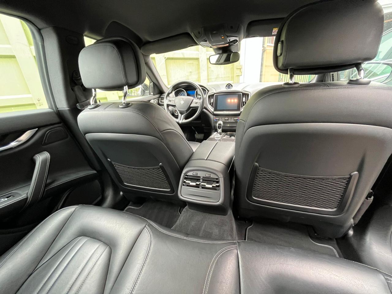 Maserati Ghibli V6 Diesel 275 CV Nerissimo Edition
