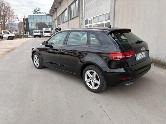 Audi A3 SPB 35 TDI S tronic Business