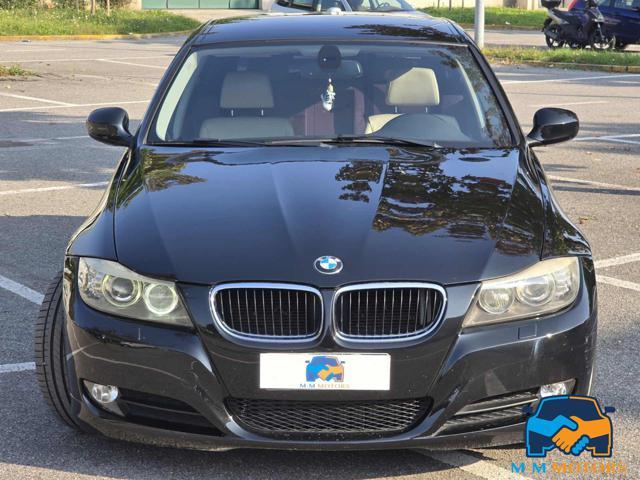 BMW 320 d Touring Attiva