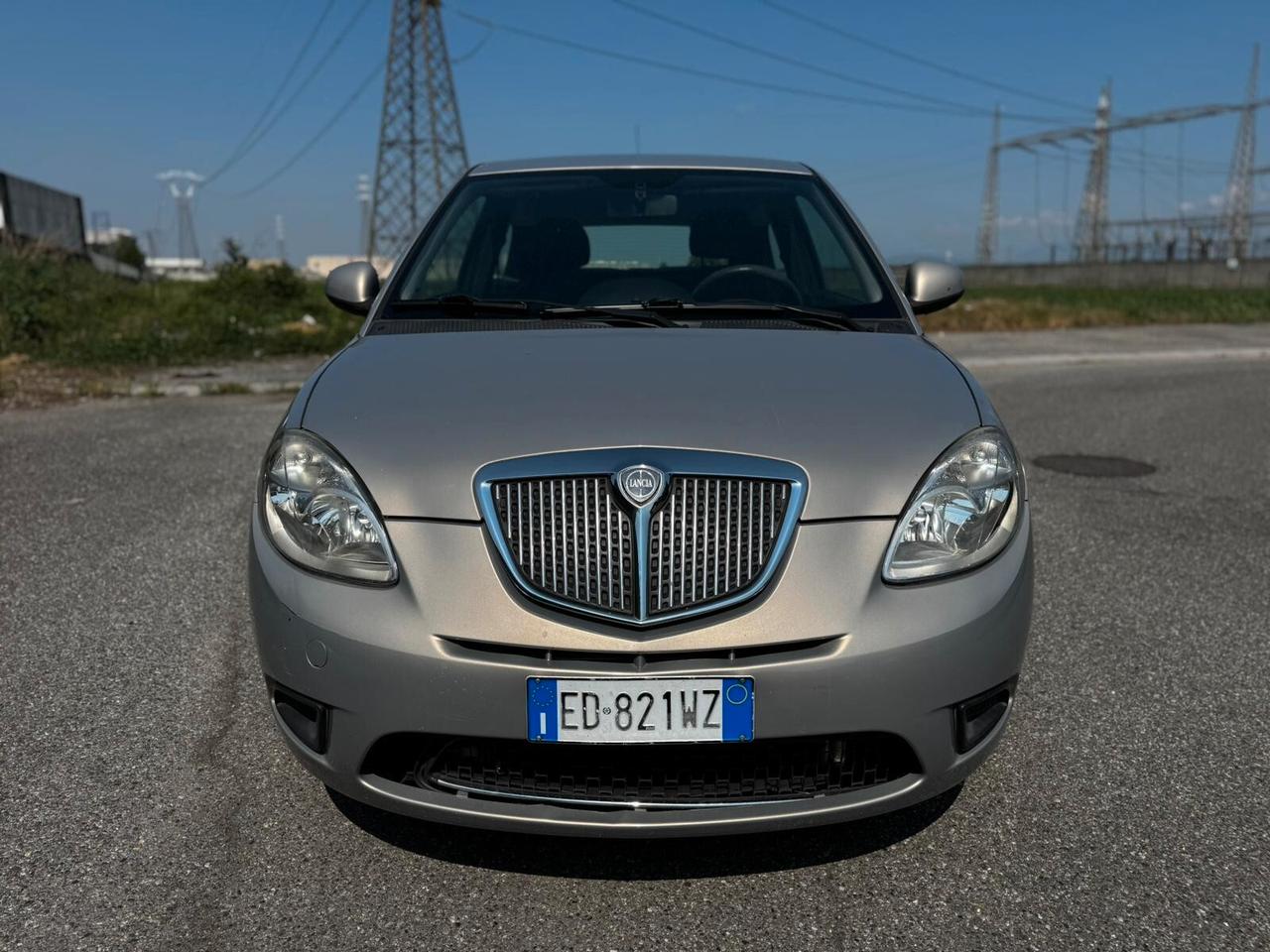 Lancia Ypsilon 1.2 Elle